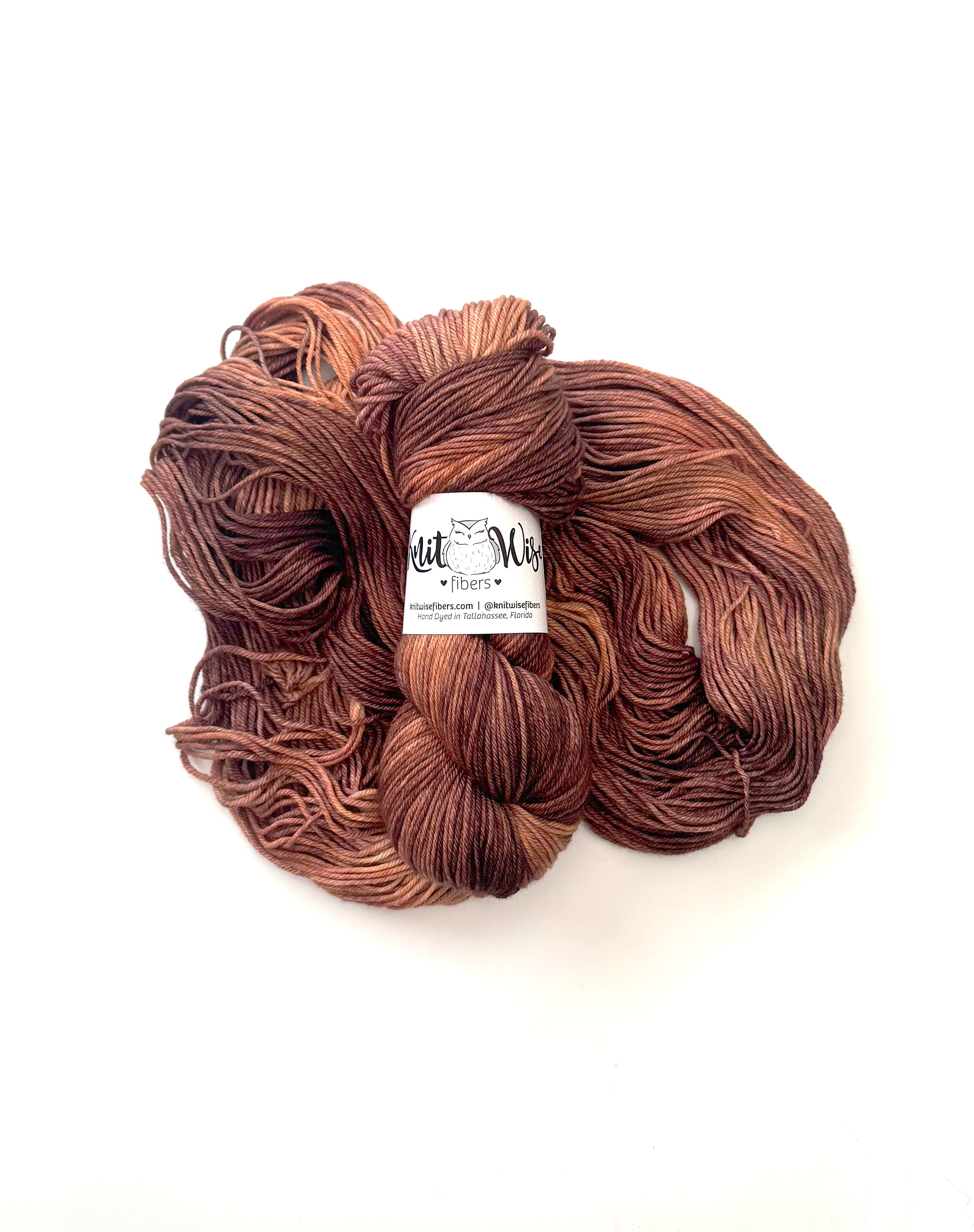 Tobacco Pine - Floofy DK